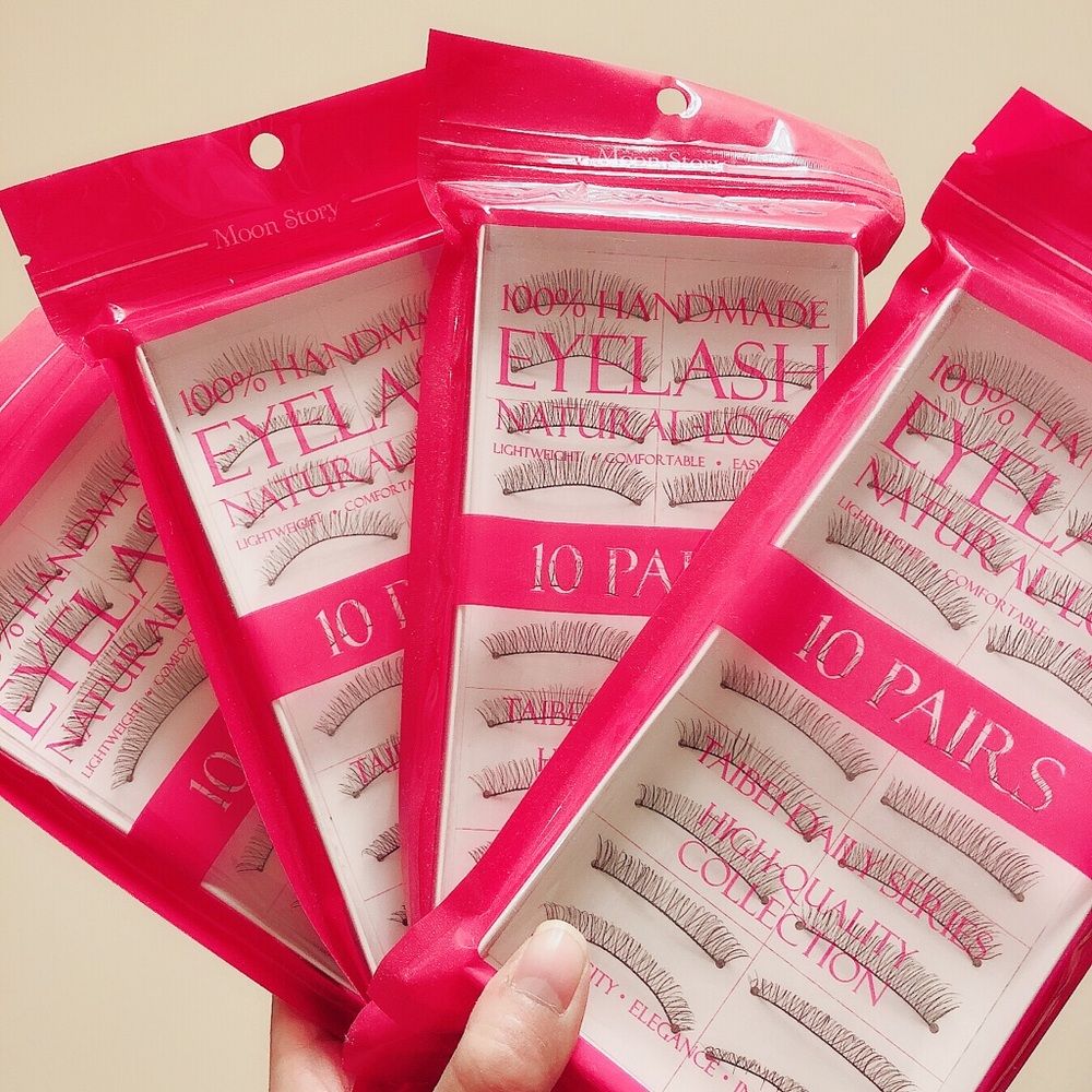 40 pairs of whispy falsies eyelashes